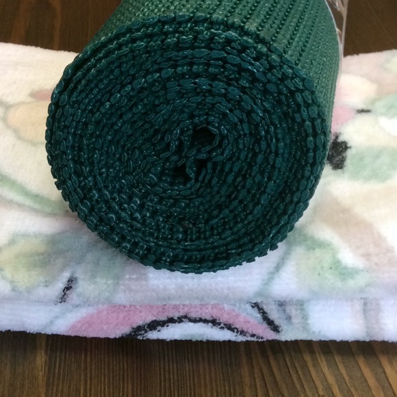 FINAL SALE PRICE Guest Towel & Duck Easy Liner - Picture 9 of 9